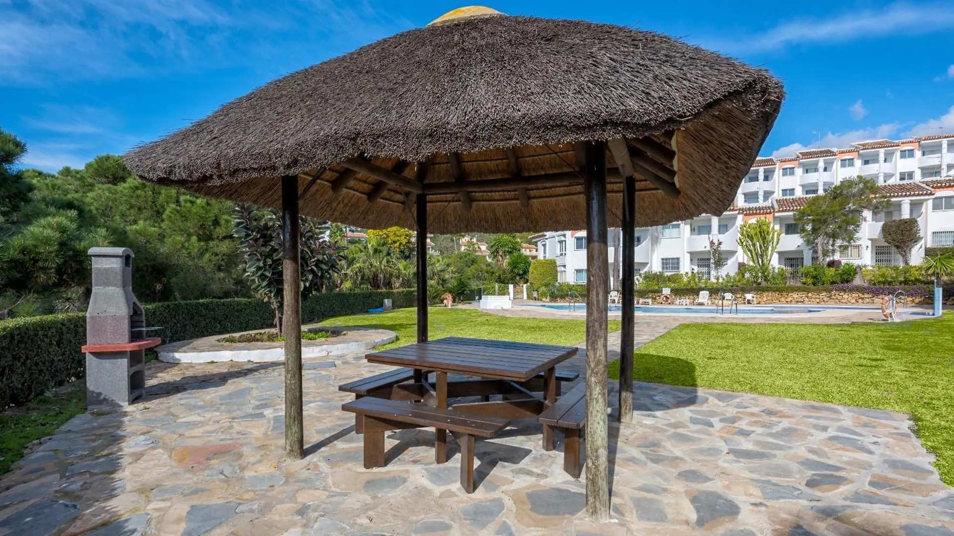 J08 La Cartuja - Apartment Sitio de Calahonda 0*,  西班牙